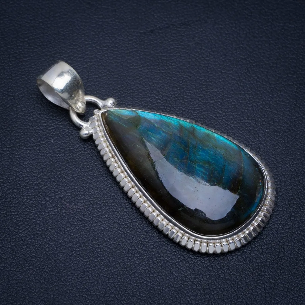 Natural Blue Fire Labradorite Handmade Unique 925 Sterling Silver Pendant 2" A4611
Natural Blue Fire Labradorite Handmade Unique 925 Sterling Silver Pendant 2" A4611