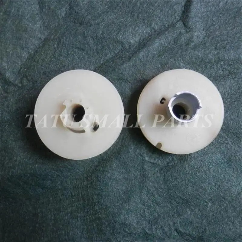STARTER PULLEY FOR CHAINSAWS HUS. 61 266 268 272XP FREE POSTAGE PULL START NYLON ROTOR REEL REWIND CHAIN SAW PARTS 503 10 24-05
STARTER PULLEY FOR CHAINSAWS HUS. 61 266 268 272XP FREE POSTAGE PULL START NYLON ROTOR REEL REWIND CHAIN SAW PARTS 503 10 24-05