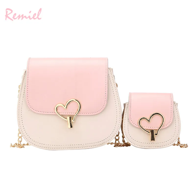 Sweet Cute Mini Saddle Bag 2019 Fashion New High Quality PU Leather Women's Designer Handbag Sequin Chain Shoulder Messenger bag
Sweet Cute Mini Saddle Bag 2019 Fashion New High Quality PU Leather Women's Designer Handbag Sequin Chain Shoulder Messenger bag