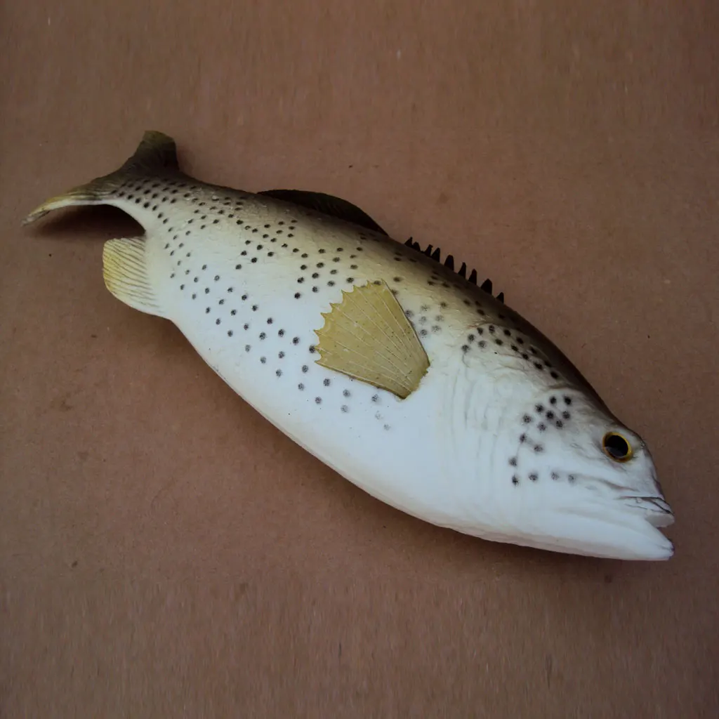Vivid Artificial Spotted Fish Model Imitation Food Home Store Pretend Decor Vivid Artificial Spotted Fish Model Imitation Food Home Store Pretend Decor