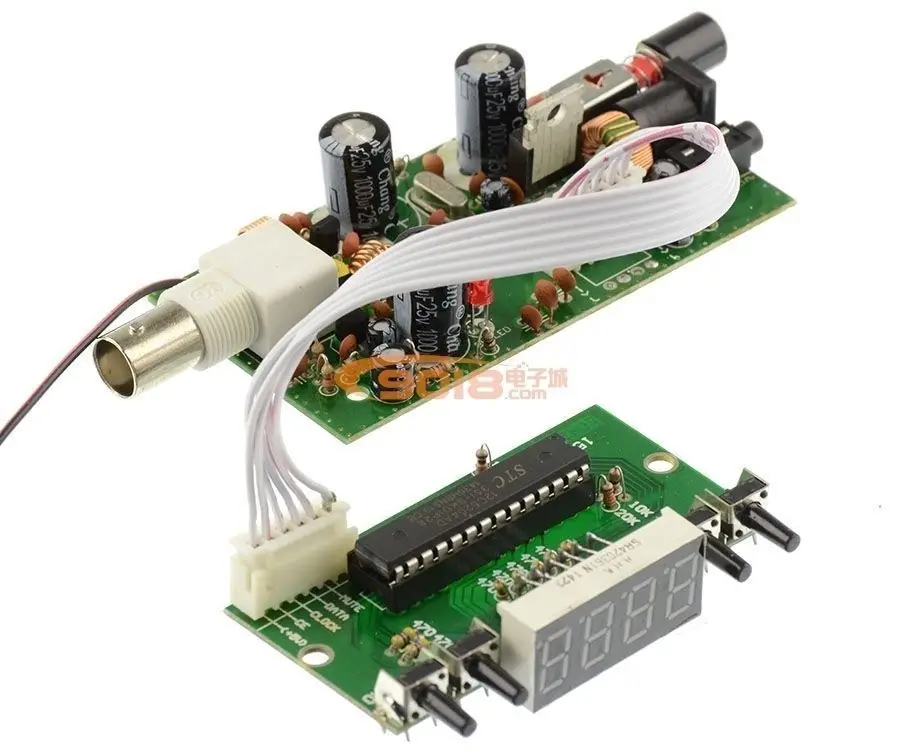 BH1415F FM Transmitter board Digital display frequency 88-108MHz Radio PLL Phase-locked loop FM stereo transmitter 5V 12V DC
BH1415F FM Transmitter board Digital display frequency 88-108MHz Radio PLL Phase-locked loop FM stereo transmitter 5V 12V DC