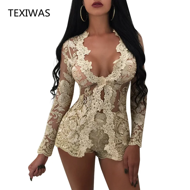 TEXIWAS Elegant Sexy 2Piece Set Women Lace Hollow perspective sets Embroidery Tops cardigan+Skinny vogue Shorts Bodycon outsuits
TEXIWAS Elegant Sexy 2Piece Set Women Lace Hollow perspective sets Embroidery Tops cardigan+Skinny vogue Shorts Bodycon outsuits