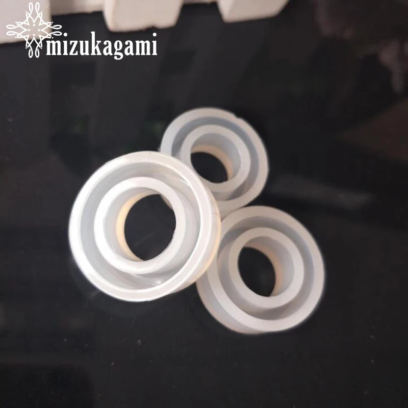 1 pcs Transparent DIY Silicon Round Circles Ring Mold Jewelry Making Tools Epoxy Resin Molds For jewelry
1 pcs Transparent DIY Silicon Round Circles Ring Mold Jewelry Making Tools Epoxy Resin Molds For jewelry