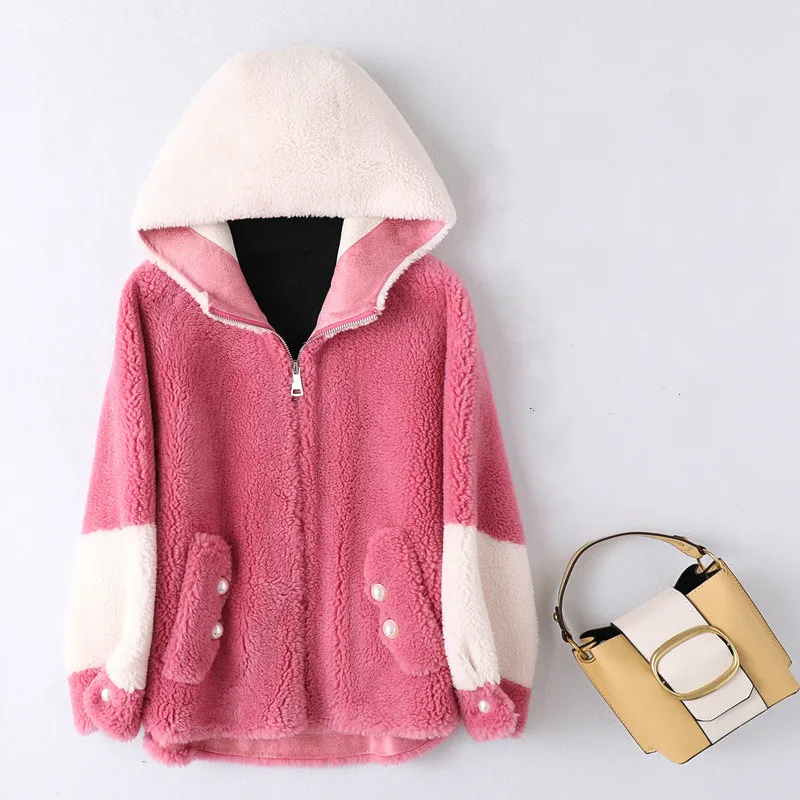 Autumn Winter Coat Women Clothes 2019 Streetwear Real Fur Coat Wool Jacket Korean Vintage Sheep Shearling Women Tops ZT3394
Autumn Winter Coat Women Clothes 2019 Streetwear Real Fur Coat Wool Jacket Korean Vintage Sheep Shearling Women Tops ZT3394