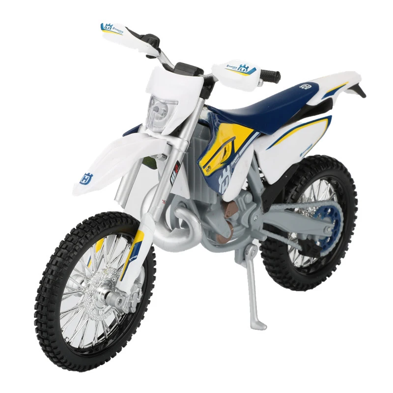Maisto 1:12 Mountain Bike Toy Alloy Mountain Motocross FE 501 Motorcycle Model Toys For Boys Collection
Maisto 1:12 Mountain Bike Toy Alloy Mountain Motocross FE 501 Motorcycle Model Toys For Boys Collection