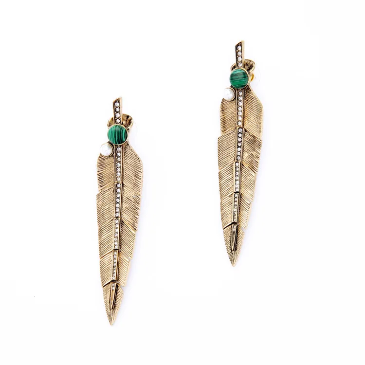Fashion Big Earrings Vintage Accessories Female Crystal Pave Retro Feather Long Drop Earrings for Party
Fashion Big Earrings Vintage Accessories Female Crystal Pave Retro Feather Long Drop Earrings for Party