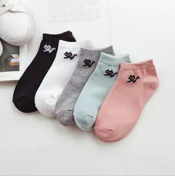 yishine 10 Pairs/Pack High Quality Lovely Cat Printed Women Socks Creative Casual Cotton Funny Animal Design Girls Soft Socks 
yishine 10 Pairs/Pack High Quality Lovely Cat Printed Women Socks Creative Casual Cotton Funny Animal Design Girls Soft Socks
