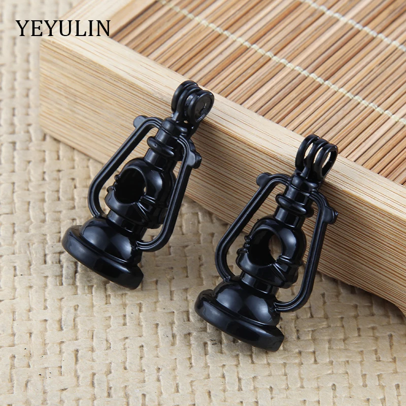 Trendy Black Oil Lamp Bulb Cowboy Hat Pearl Cage Locket Pendant For Making DIY Jewelry 5pcs Wholesale
Trendy Black Oil Lamp Bulb Cowboy Hat Pearl Cage Locket Pendant For Making DIY Jewelry 5pcs Wholesale