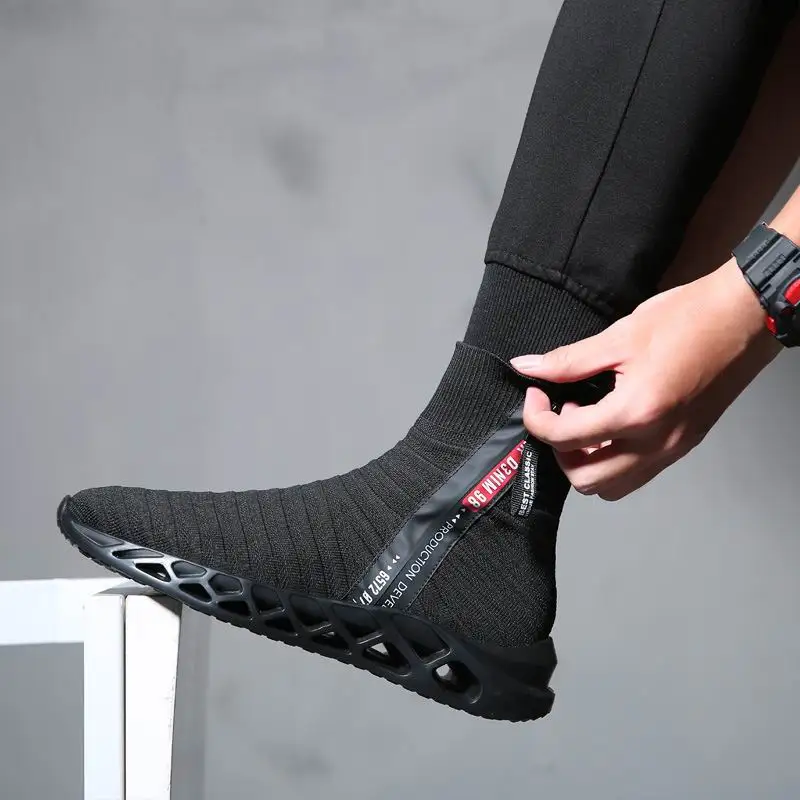 ERRFC Fashion Men Black Casual Shoes Summer Breathable Comfort Sock Shoes For Man Trending Leisure Shoes Hombre Zapatos 38-44 
ERRFC Fashion Men Black Casual Shoes Summer Breathable Comfort Sock Shoes For Man Trending Leisure Shoes Hombre Zapatos 38-44