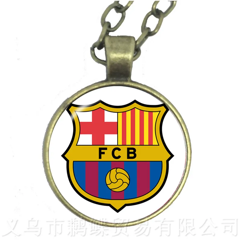New Glass Dome Football Club Necklace Hot Sale Badge Barcelona Glass Pendant Football Fan Gifts For Friends
New Glass Dome Football Club Necklace Hot Sale Badge Barcelona Glass Pendant Football Fan Gifts For Friends
