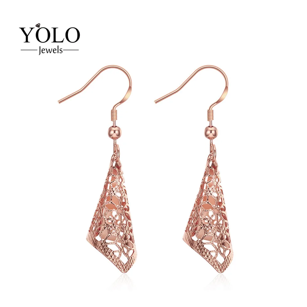 Conch Pattern Hollow Drop Earrings for Women Rose Gold Color Bohemia Style Dangle Earring Love Gift Fashion Jewelry 2019
Conch Pattern Hollow Drop Earrings for Women Rose Gold Color Bohemia Style Dangle Earring Love Gift Fashion Jewelry 2019