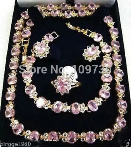 Jewelry 00853 Beautiful pink crystal necklace bracelet earring ring set 
Jewelry 00853 Beautiful pink crystal necklace bracelet earring ring set