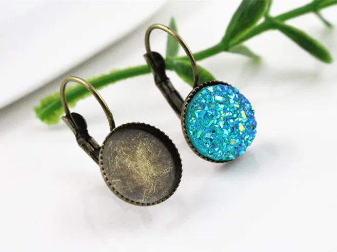 12mm 10pcs Antique Bronze Plated French Lever Back Earrings Blank/Base,Fit 12mm Glass Cabochons,Buttons;Earring Bezels (L3-11)
12mm 10pcs Antique Bronze Plated French Lever Back Earrings Blank/Base,Fit 12mm Glass Cabochons,Buttons;Earring Bezels (L3-11)