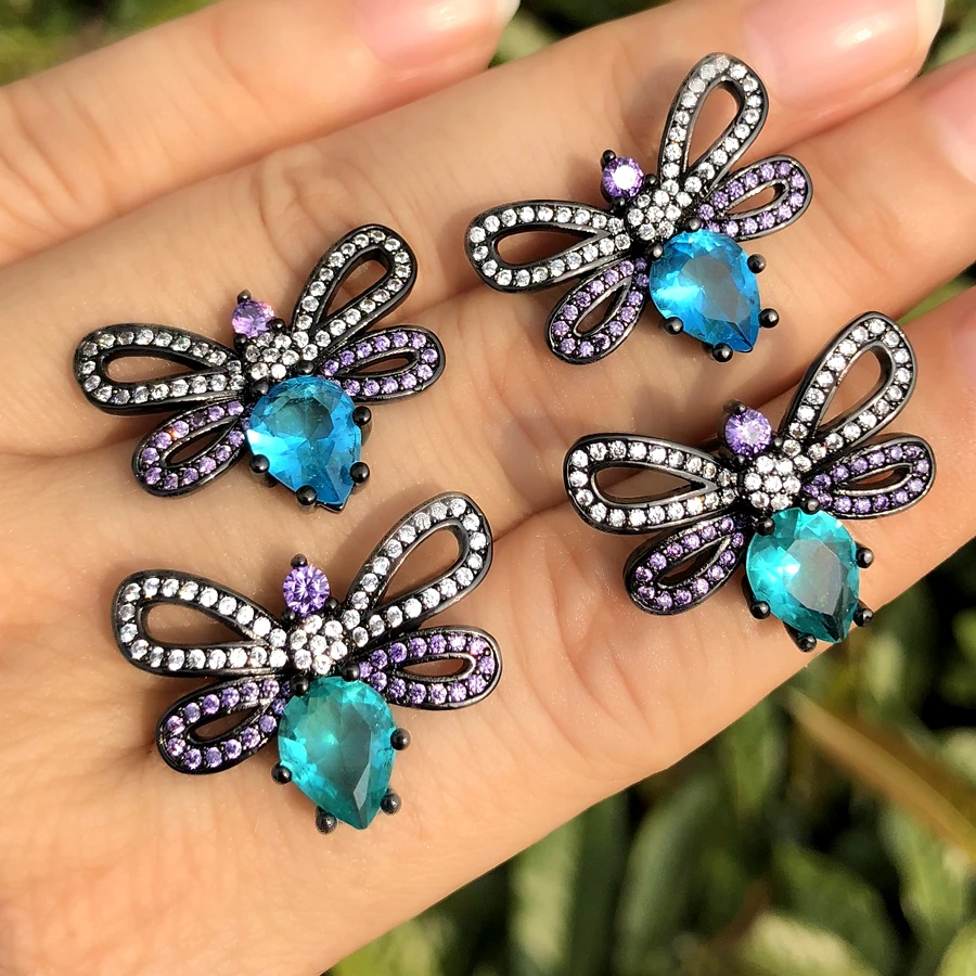 MultiColor Bee Stud Earrings Clear Crystal Exquisite for Women Luxury Animal Insect Micro AAA Cubic Zirconia Stones Fine Jewelry
MultiColor Bee Stud Earrings Clear Crystal Exquisite for Women Luxury Animal Insect Micro AAA Cubic Zirconia Stones Fine Jewelry