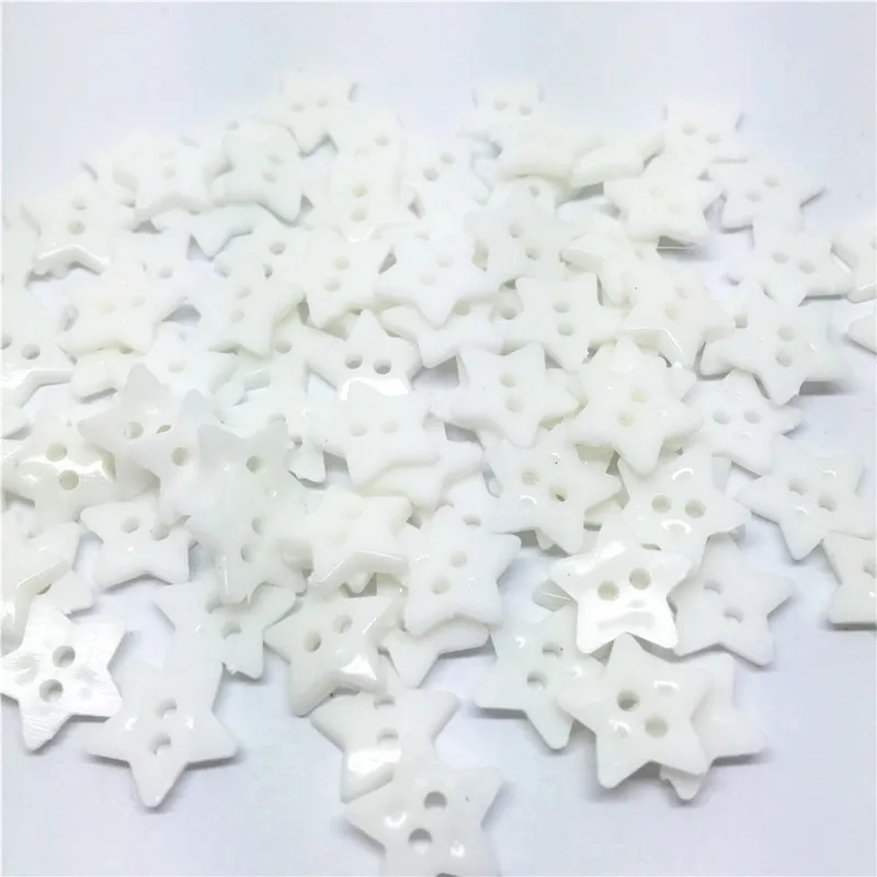 100pcs 12mm Red/White Plastic Stars Shaped Buttons 2 Holes Sewing Clothing Accessories Button DIY SCRAPBOOKING Crafts
100pcs 12mm Red/White Plastic Stars Shaped Buttons 2 Holes Sewing Clothing Accessories Button DIY SCRAPBOOKING Crafts