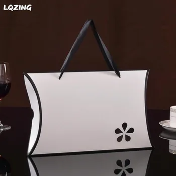 15x Large Gift Box Packaging Paper Box With Window White Black Kraft Big Gift Box Pillow Shape Large Packaging Boxes 32*20*5.5cm
15x Large Gift Box Packaging Paper Box With Window White Black Kraft Big Gift Box Pillow Shape Large Packaging Boxes 32*20*5.5cm