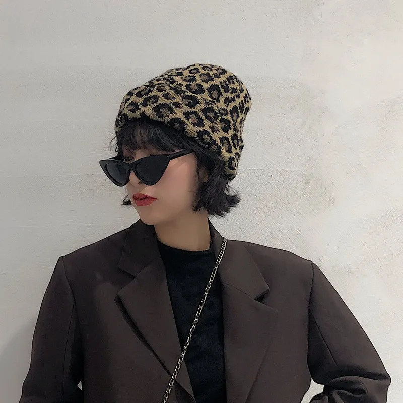 Winter 2018 unisex men women fashion animal knitted acrylic warmer beanies skullies autumn hat LL1810109
Winter 2018 unisex men women fashion animal knitted acrylic warmer beanies skullies autumn hat LL1810109
