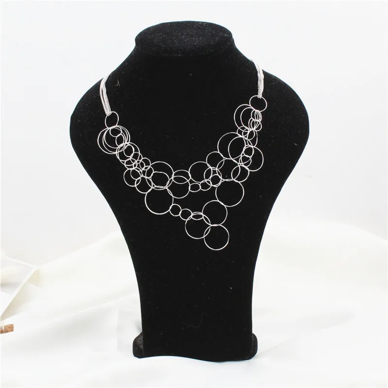 New Arrival Multi-layers Circle Chain Necklace for Women Silver Color Metal Round Pieces Choker Necklace Jewelry Hot Sale 2019
New Arrival Multi-layers Circle Chain Necklace for Women Silver Color Metal Round Pieces Choker Necklace Jewelry Hot Sale 2019