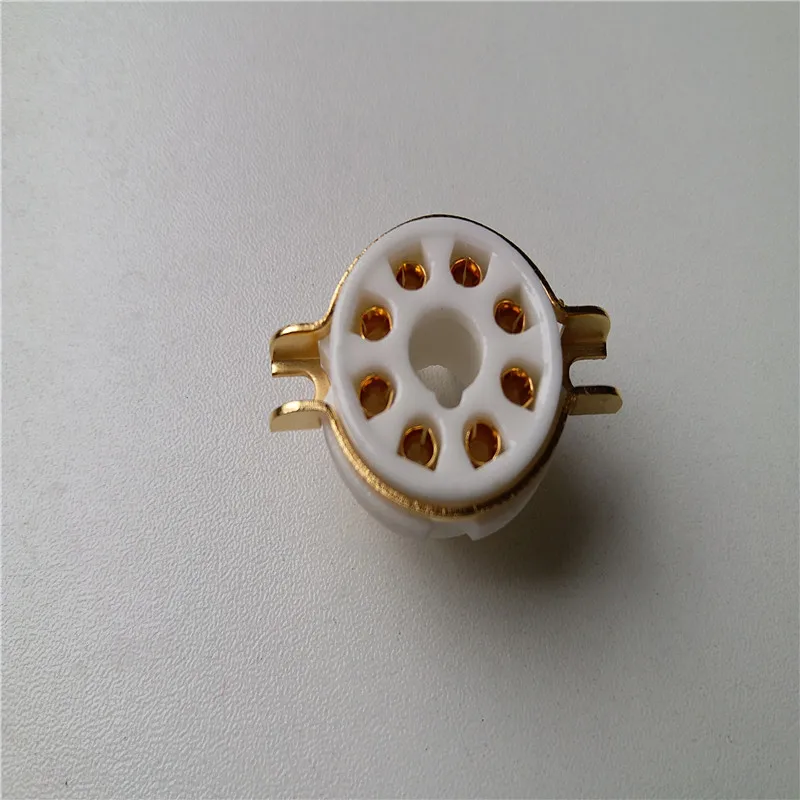 4pcs ceramic tube socket seat GZC8-Y-1-G 8 pin seat tube socket golden foot for EL34 KT88 6550 KT66
4pcs ceramic tube socket seat GZC8-Y-1-G 8 pin seat tube socket golden foot for EL34 KT88 6550 KT66