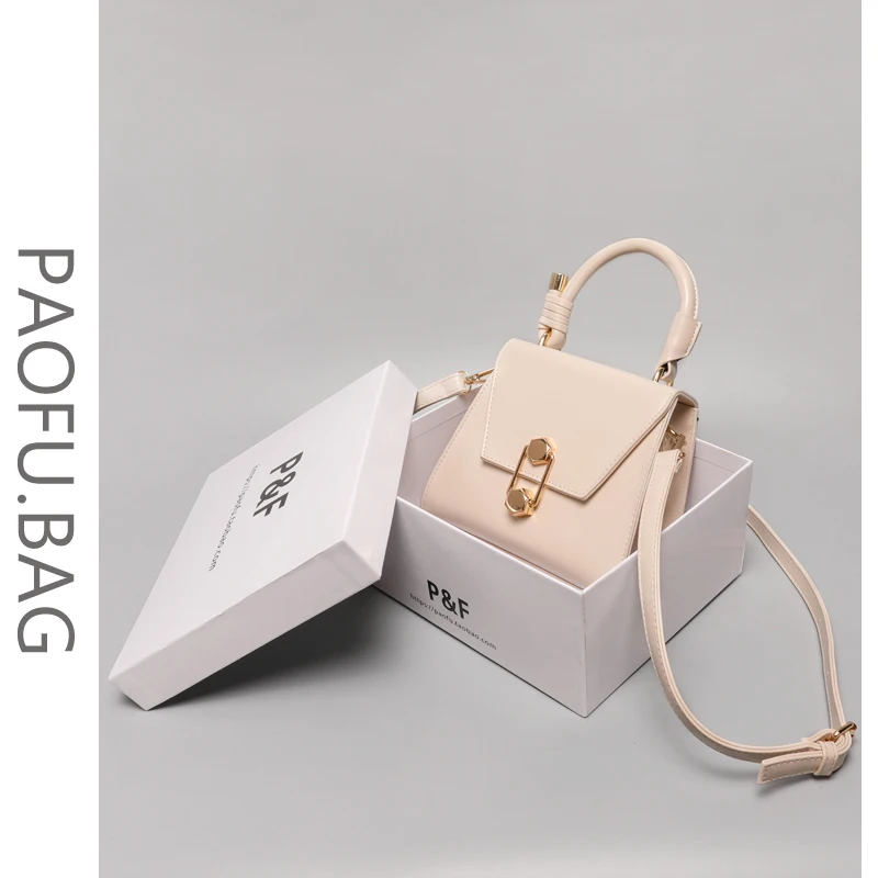 Luxury Brand Women Bag Designer Fashions Leather Shoulder Crossbody Bags High Quality Ladies Handbags 20cm * 18cm * 9cm
Luxury Brand Women Bag Designer Fashions Leather Shoulder Crossbody Bags High Quality Ladies Handbags 20cm * 18cm * 9cm