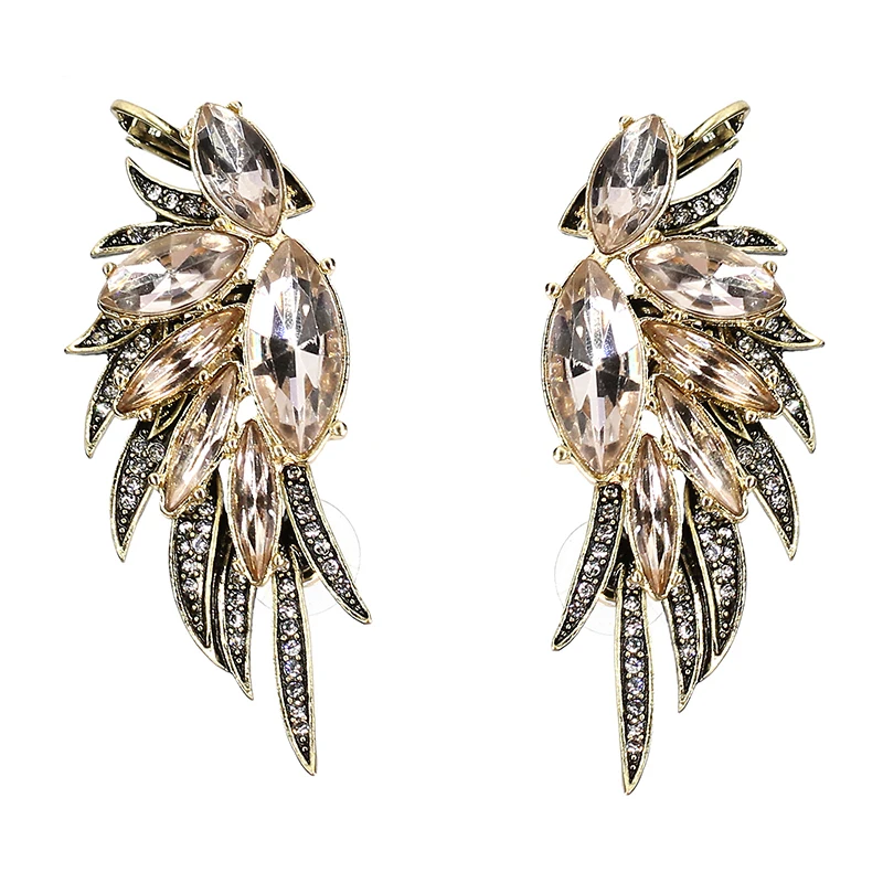 New 2019 women fashion jewelry crystal vintage statement stud Earrings for women jewelry Factory Price
New 2019 women fashion jewelry crystal vintage statement stud Earrings for women jewelry Factory Price