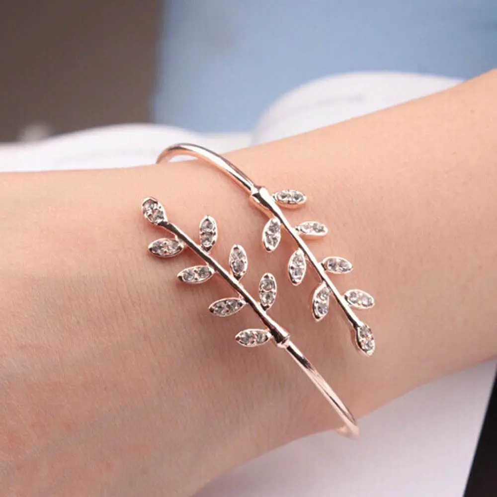 Women Elegant Flower Leaf Bangles Adjustable Opening Bangles Rhinestone Bracelet Party Silver Fashion Bracelets Jewelry Gift
Women Elegant Flower Leaf Bangles Adjustable Opening Bangles Rhinestone Bracelet Party Silver Fashion Bracelets Jewelry Gift