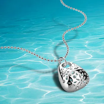 Free shipping, 925 silver and solid long women necklace Fashion is hollow-out bag pendants beads Sterling silver jewelry
Free shipping, 925 silver and solid long women necklace Fashion is hollow-out bag pendants beads Sterling silver jewelry