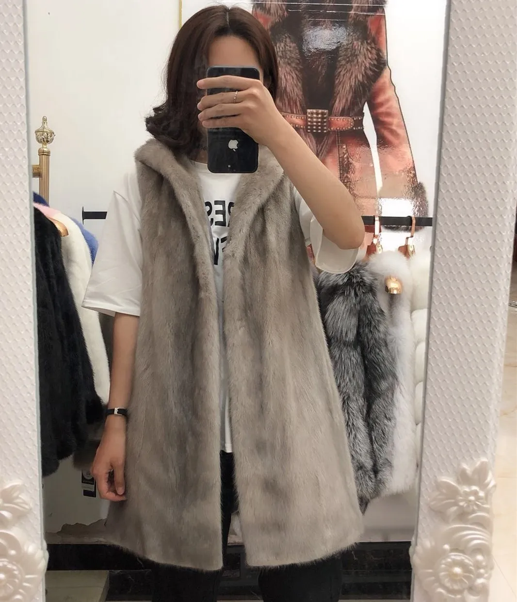 

2018 New wimen mink fur vest coat long outwear