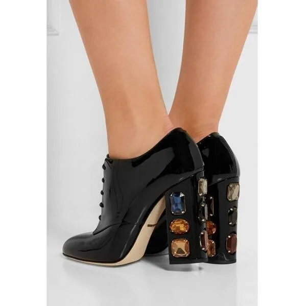 High Quality 2018 Square Thick High Crystal Decorated Heels Female Ankle Boots Round Toe Lace-up Spring Boots Shoes Woman
High Quality 2018 Square Thick High Crystal Decorated Heels Female Ankle Boots Round Toe Lace-up Spring Boots Shoes Woman