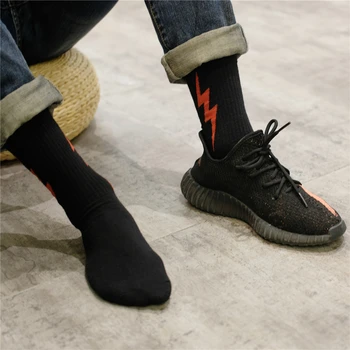 Harajuku style Japanese trend men's cotton crew socks street fashion personality solid color lightning pattern skateboard socks
Harajuku style Japanese trend men's cotton crew socks street fashion personality solid color lightning pattern skateboard socks
