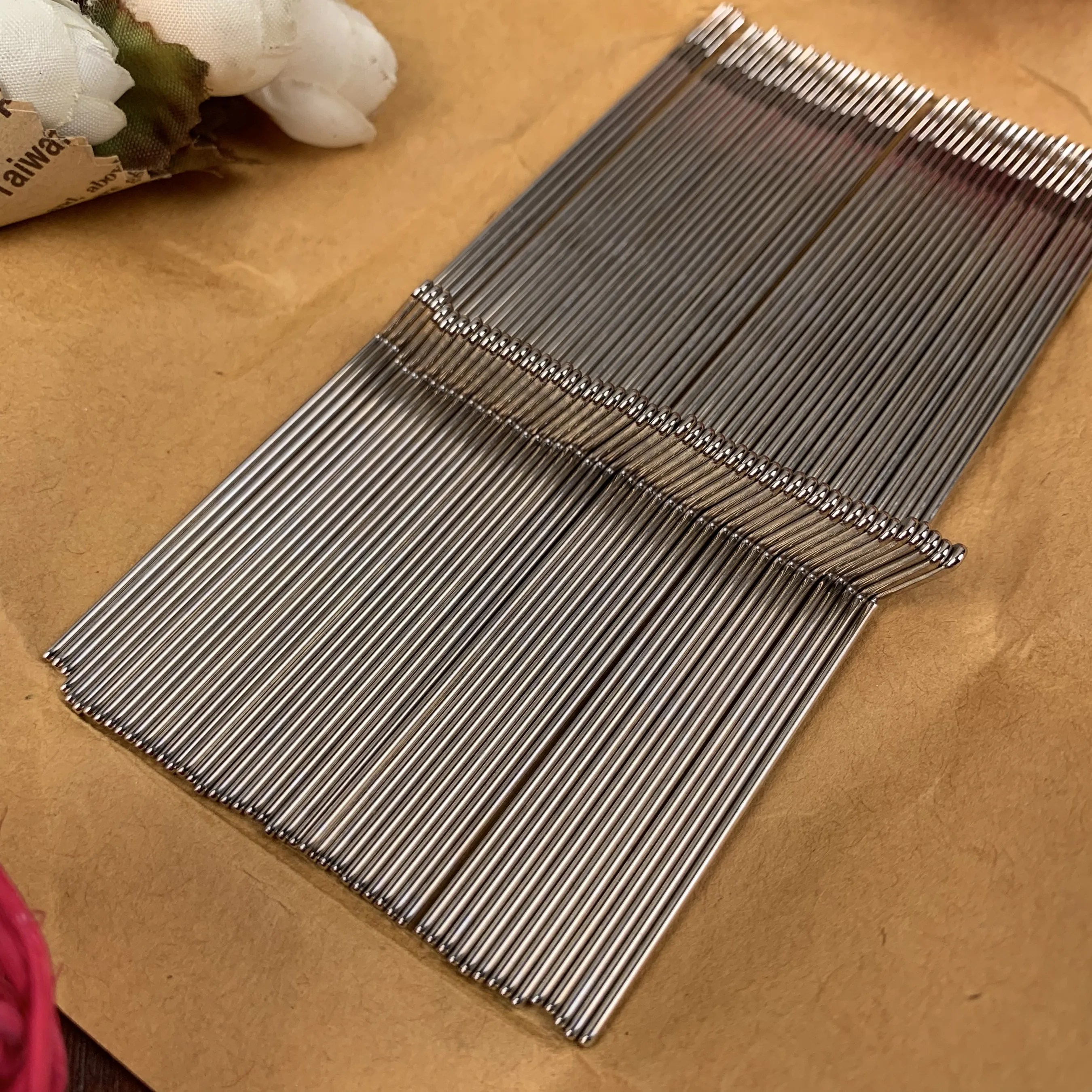 Free Shipping KH260 knitting machine crochet hook needles 15.7cm 50 pcs BROTHER/ SILVER REED main knitted machines fitting
Free Shipping KH260 knitting machine crochet hook needles 15.7cm 50 pcs BROTHER/ SILVER REED main knitted machines fitting