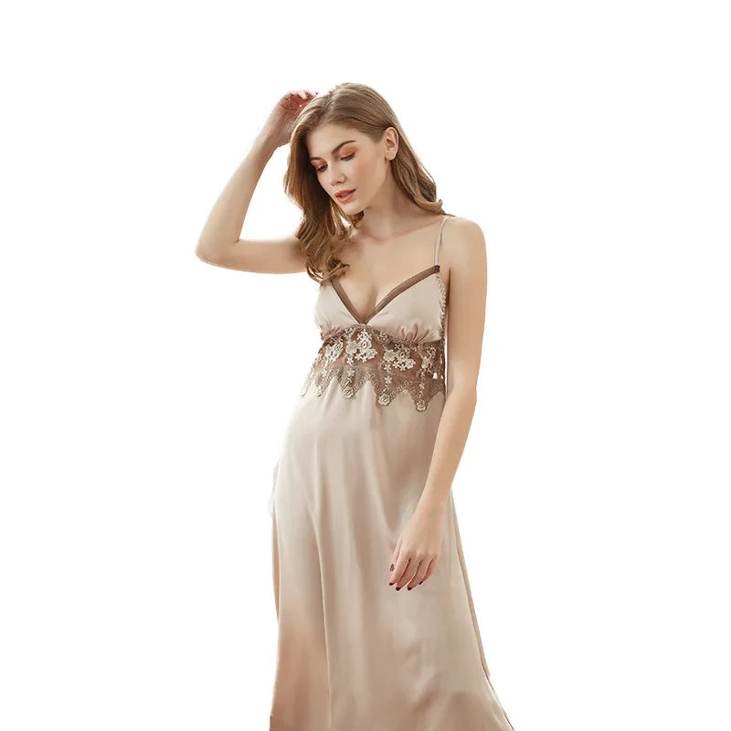 Nightdress Women's New Satin Chiffon Long Sexy Nightgown Bathrobe Open Back Lace Sling Sexy Sleepwear Chemise De Nuit Femme
Nightdress Women's New Satin Chiffon Long Sexy Nightgown Bathrobe Open Back Lace Sling Sexy Sleepwear Chemise De Nuit Femme