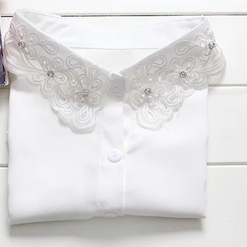 Korean embroidery fake female blouse diamond decoration fashion shirt fake collar retro pearl bead female Collar White
Korean embroidery fake female blouse diamond decoration fashion shirt fake collar retro pearl bead female Collar White