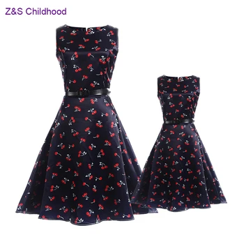 2019 Fashion Spring Mother and Daughter Dresses Vintage Teenage Dress Girls Clothing Family Matching Outfits Mae e Filha Vestido 
2019 Fashion Spring Mother and Daughter Dresses Vintage Teenage Dress Girls Clothing Family Matching Outfits Mae e Filha Vestido