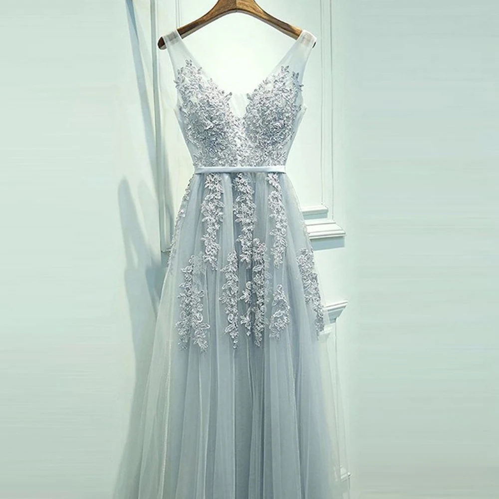Bbonlinedress Sexy A Line Lace Appliques Tulle Evening Dresses Long V Neckline Illusion Prom Dresses Vestido de noche
Bbonlinedress Sexy A Line Lace Appliques Tulle Evening Dresses Long V Neckline Illusion Prom Dresses Vestido de noche