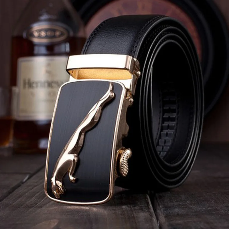 gold jaguar mens belts luxury 2018 designer strap high quality fiber leather automatic buckle high quality genuine leather belt 
gold jaguar mens belts luxury 2018 designer strap high quality fiber leather automatic buckle high quality genuine leather belt