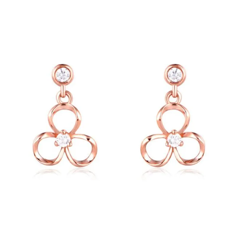 2018 New Fashion Novel 18K Gold Jewelry Clear Hollow 3 Petal Flower Crystal Piercing Stud Earrings For Women Gifts 0.86g
2018 New Fashion Novel 18K Gold Jewelry Clear Hollow 3 Petal Flower Crystal Piercing Stud Earrings For Women Gifts 0.86g