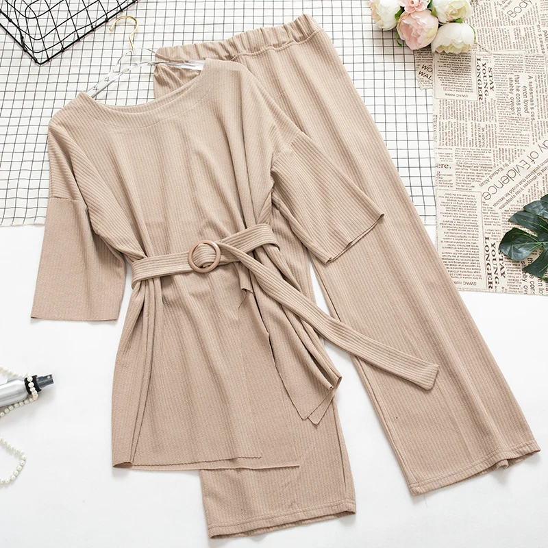 2019 New Summer Loose Plus Size two piece set Women Sashes Split irregular short sleeve T-shirt High Waist Wide Leg Pants Mw612
2019 New Summer Loose Plus Size two piece set Women Sashes Split irregular short sleeve T-shirt High Waist Wide Leg Pants Mw612