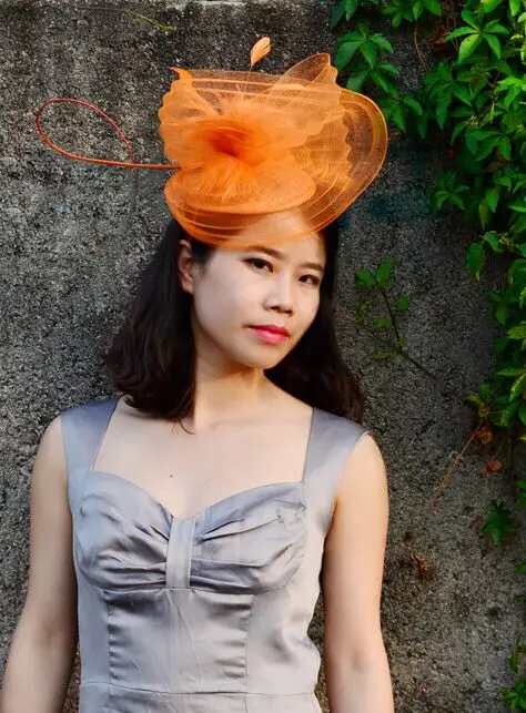 NEW Sinamay wedding Women's hat crin fascinator hats with feathers and long ostrich spine for Kentucky Derby.FREE SHIPPING
NEW Sinamay wedding Women's hat crin fascinator hats with feathers and long ostrich spine for Kentucky Derby.FREE SHIPPING
