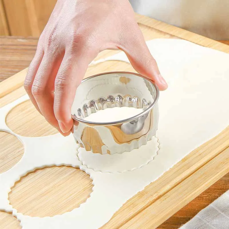 MAY FIFTEENTH Pastry Tools Cookie Dough Press Cutter Pie Ravioli Dumpling Mould Round Dumplings Mold Maker Stainless Steel 066
MAY FIFTEENTH Pastry Tools Cookie Dough Press Cutter Pie Ravioli Dumpling Mould Round Dumplings Mold Maker Stainless Steel 066