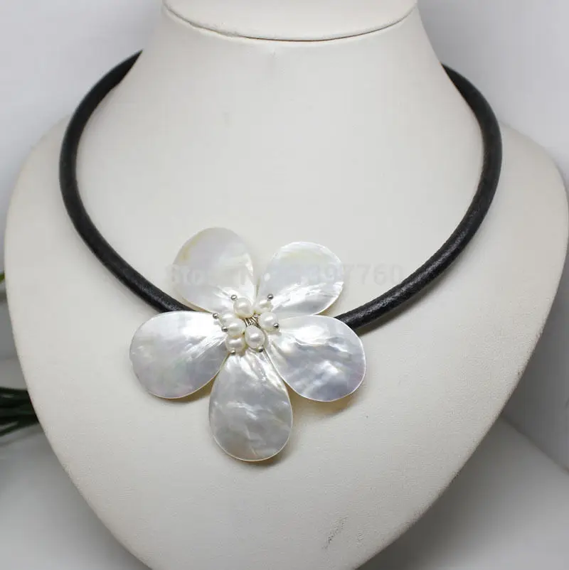 Miss charm Jew.349 10PCS chain white shell mother of pearl white pearl necklace choker Pendant 18
Miss charm Jew.349 10PCS chain white shell mother of pearl white pearl necklace choker Pendant 18