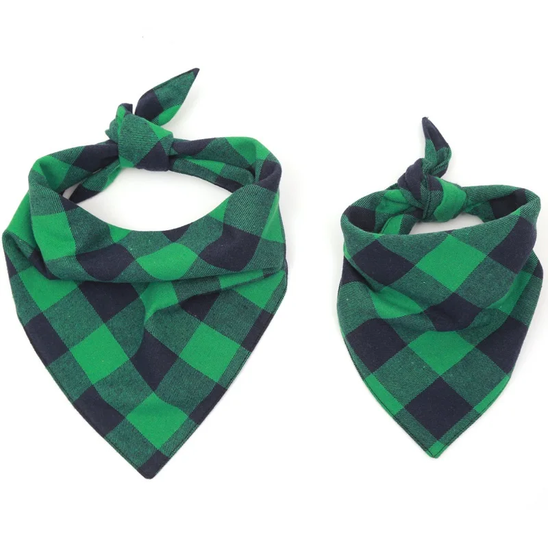 Double layer Pet saliva towel Green plaid dog Triangular towel soft cotton Small and medium dog scarf Decorative accessories
Double layer Pet saliva towel Green plaid dog Triangular towel soft cotton Small and medium dog scarf Decorative accessories