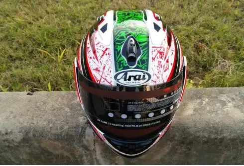 New helmet motorcycle racing helmet four seasons breathable men and women sunscreen light helmet
New helmet motorcycle racing helmet four seasons breathable men and women sunscreen light helmet