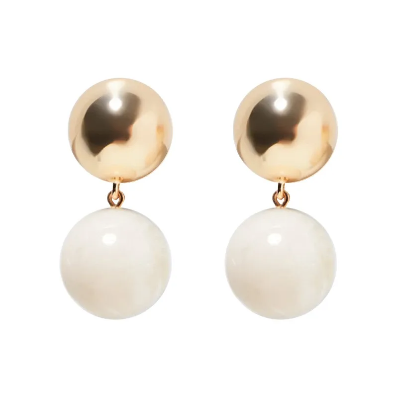 Punk Chunky White Ball Drop Earring Women Trendy Simulated Pearls Ear Pendant Gold Color Simple Wholesale Jewellery
Punk Chunky White Ball Drop Earring Women Trendy Simulated Pearls Ear Pendant Gold Color Simple Wholesale Jewellery