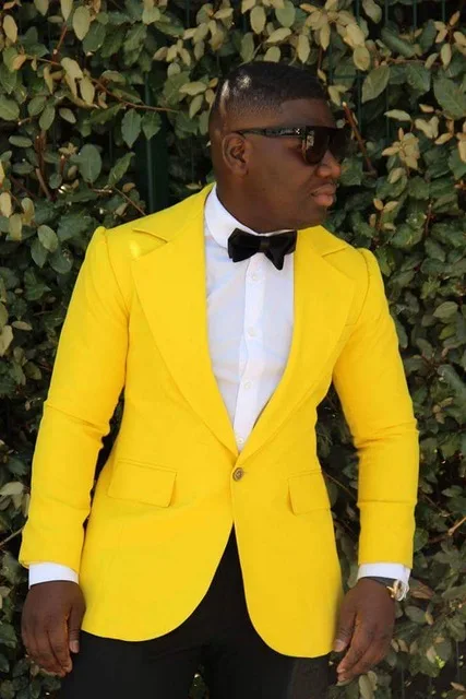 2018 costume homme Mens Suits Groom Tuxedos For Wedding Yellow Man Suits Blazer With Black Pants Party Best (Jacket+Pants+Tie)
2018 costume homme Mens Suits Groom Tuxedos For Wedding Yellow Man Suits Blazer With Black Pants Party Best (Jacket+Pants+Tie)