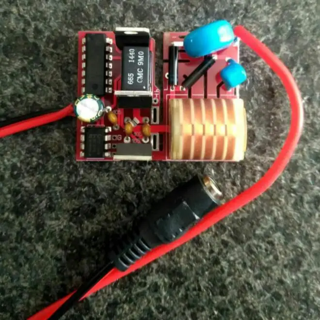 20000V pulse discharge ignition / DC high voltage package generator / inverter boost coil transformer / DIY experiment
20000V pulse discharge ignition / DC high voltage package generator / inverter boost coil transformer / DIY experiment