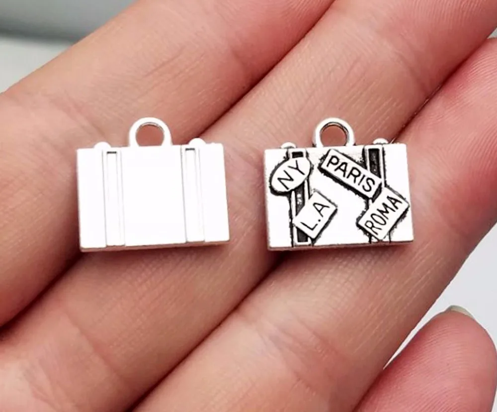 20pcs/lot--17x15mm, trunk cham,Antique silver plated Suitcase Charms,DIY supplies,Jewelry accessories
20pcs/lot--17x15mm, trunk cham,Antique silver plated Suitcase Charms,DIY supplies,Jewelry accessories