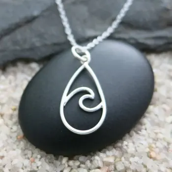 30PCS Sea Ocean Water Wave in Waterdrop Shape Necklace Geometric Raindrop Teardrop Surfer Lover Necklaces for Travel Beach Party
30PCS Sea Ocean Water Wave in Waterdrop Shape Necklace Geometric Raindrop Teardrop Surfer Lover Necklaces for Travel Beach Party