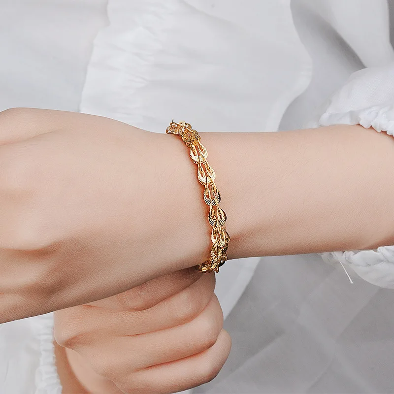 Couples Bracelets for Women Men Gold Color Chains Link Charm Bracelet Unisex Fashion Jewelry 16+7 Cm Adjustable Bracelets
Couples Bracelets for Women Men Gold Color Chains Link Charm Bracelet Unisex Fashion Jewelry 16+7 Cm Adjustable Bracelets