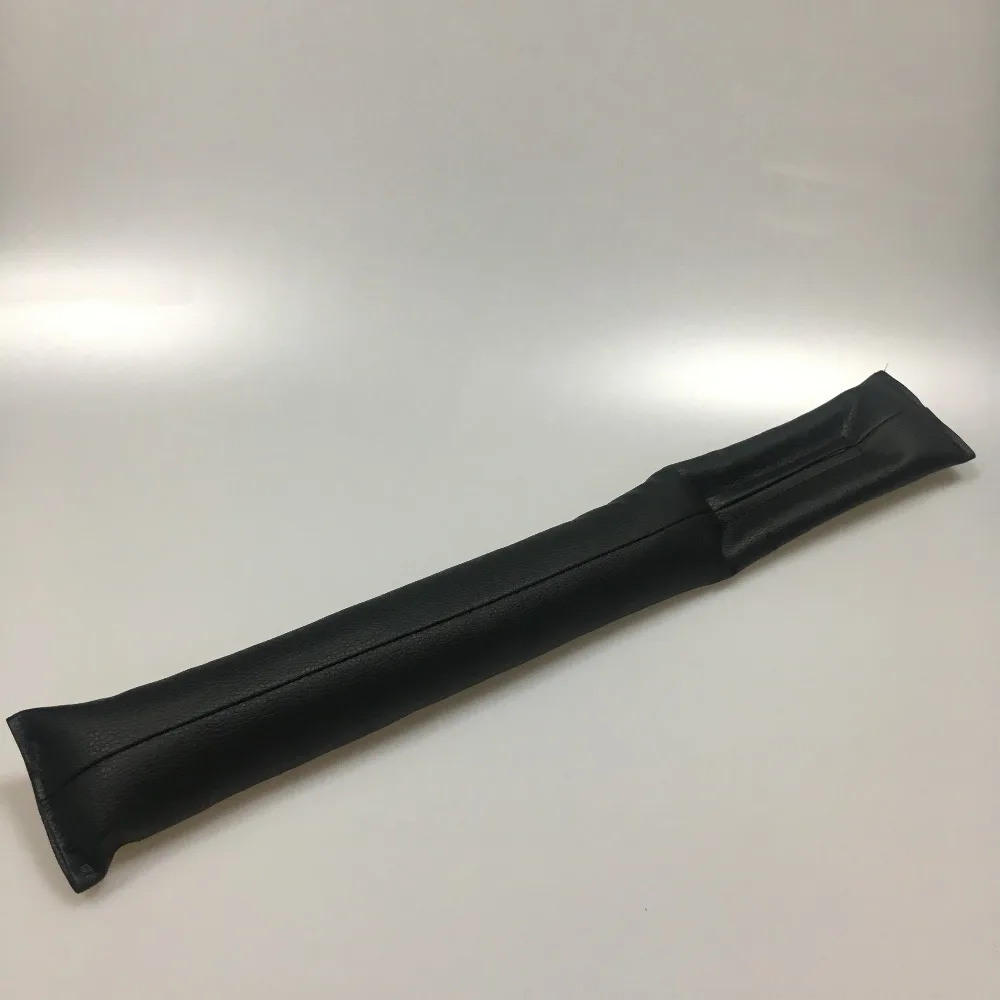 2PCS Leather Car Seat Leakproof Pad Cover Leak Plug Seam Cushion for BMW M Performance E46 E39 E60 E90 X5 f10 car accessories
2PCS Leather Car Seat Leakproof Pad Cover Leak Plug Seam Cushion for BMW M Performance E46 E39 E60 E90 X5 f10 car accessories